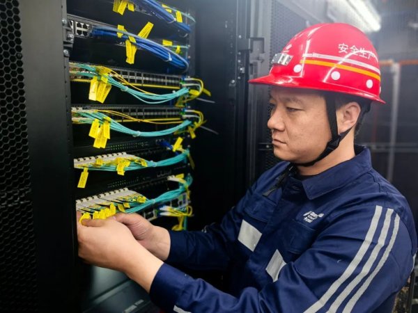 凤凰配资 车力彬：精研技术铸安全&#32;智能管控保安全